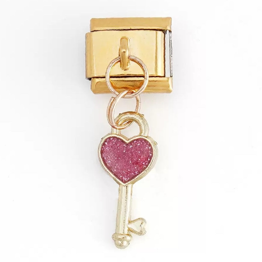 Dangling Heart Key Gold
